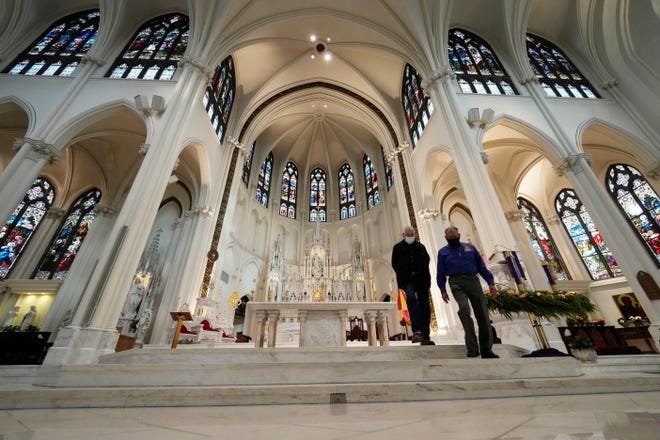 అమెరికాలో రోజు రోజుకు క్రైస్తవం వీడుతున్న జనం!