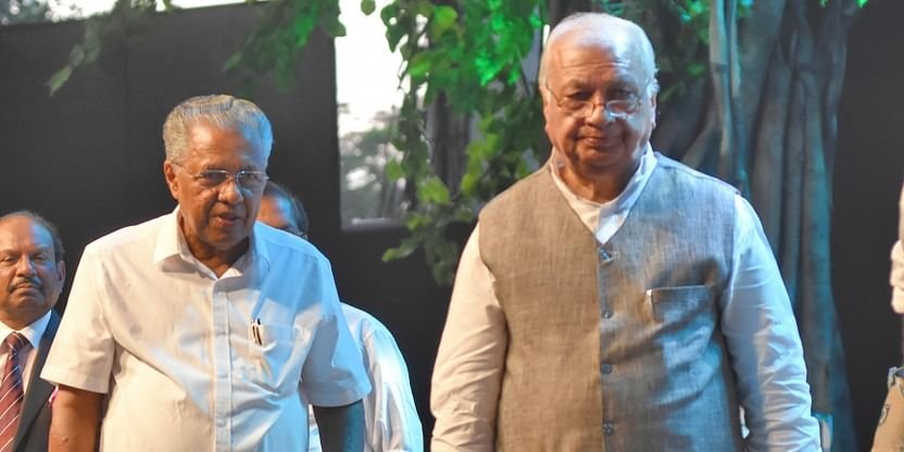 కేరళ సీఎం, గవర్నర్  ఖాన్ ల మధ్య  క్విడ్ ప్రోకో !