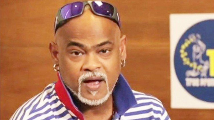 కారును ఢీకొట్టిన కేసులో మాజీ క్రికెటర్ వినోద్ కాంబ్లీ అరెస్ట్