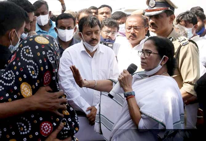 బీర్భూమ్ హింస వెనుక పెద్ద హస్తమే.. మమతా సంచలన ఆరోపణ