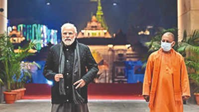 విస్మయకరం ప్రధాని మోదీ వారణాసిలో విస్తృత ప్రచారం!