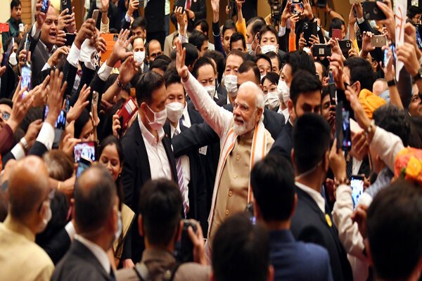 భారత్ జపాన్లు సహజసిద్ధ స్నేహ భాగస్వాములు.. మోదీ