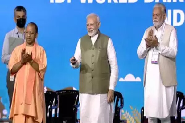 మనుషుల్లాగా గేదెలకు ఆధార్ కార్డ్.. వెల్లడించిన ప్రధాని మోదీ