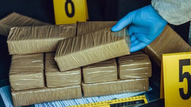 ముంబైలో రూ 120 కోట్ల విలువైన డ్రగ్స్ పట్టివేత