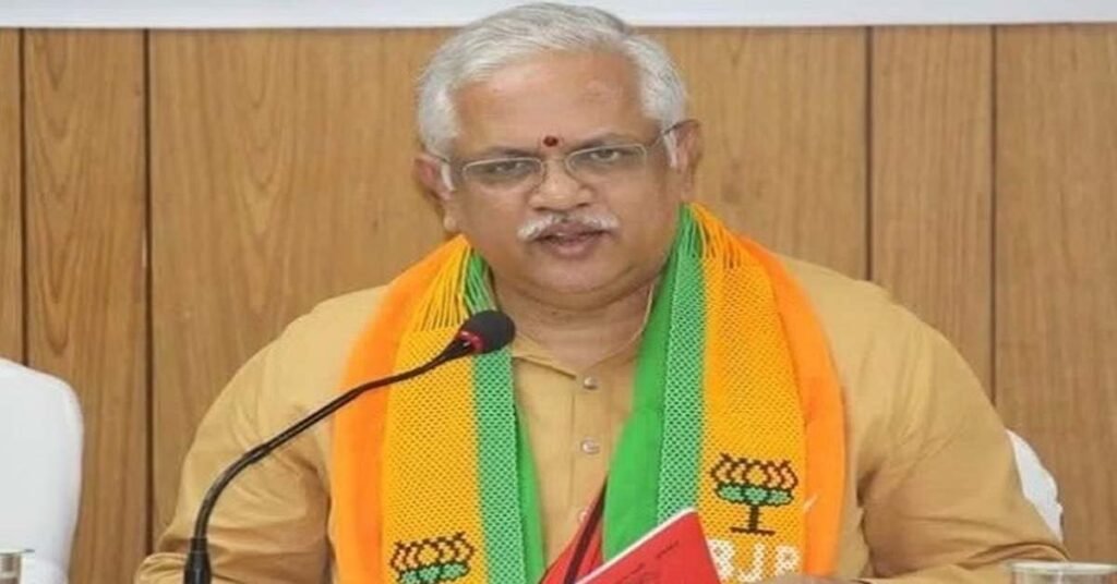బీజేపీ నేత బీఎల్ సంతోష్ కు హైకోర్టులో ఊరట