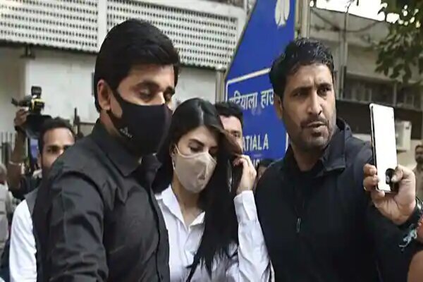 నటి జాక్వెలిన్ ఫెర్నాండేజ్కు 15 వరకు బెయిల్ పొడిగింపు