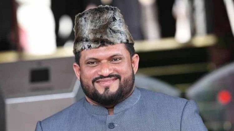 హత్యాయత్నం కేసులో ఎన్సీపీ ఎంపీకి పదేళ్ల జైలు శిక్ష