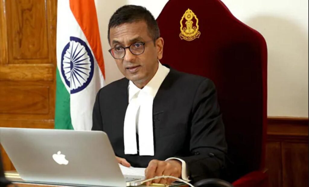ఓటు వేసే అవకాశాన్ని కోల్పోవద్దు… చంద్రచూడ్