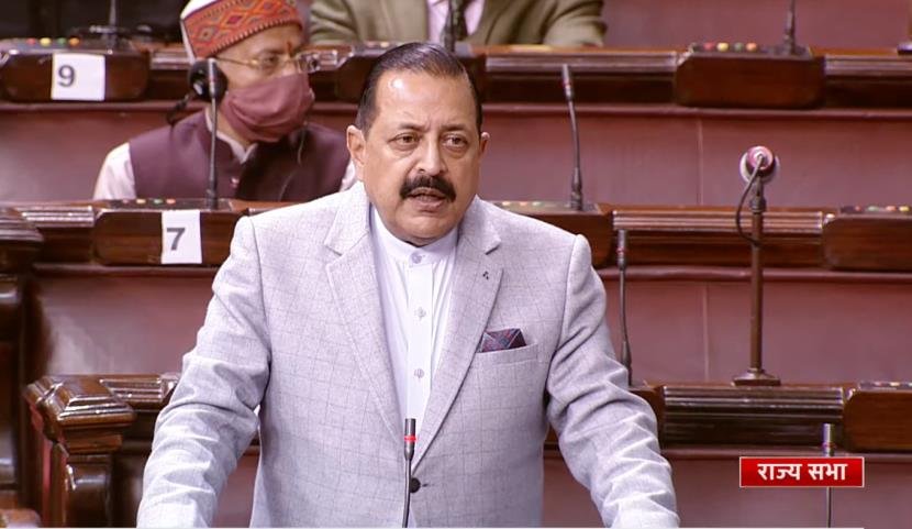 లేటరల్ ఎంట్రీ నియామకాలపై కేంద్రం వెనకడుగు