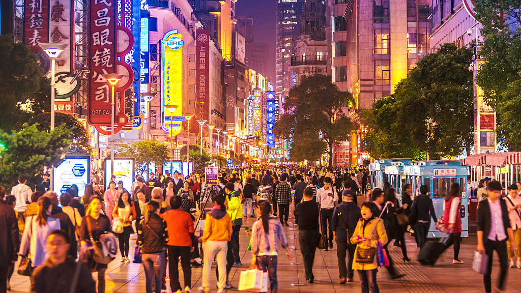 జనాభా పెంచేందుకు కొత్త చట్టాలు తీసుకొస్తున్న చైనా