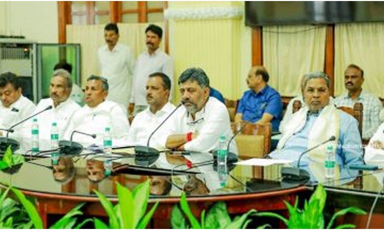 24 మంది కొత్త మంత్రులతో కర్నాటక మంత్రివర్గ విస్తరణ