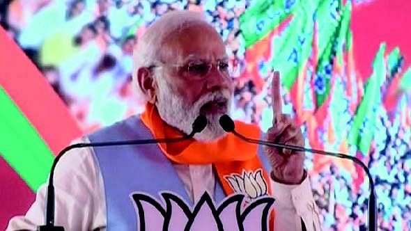 ఉగ్రవాదాన్ని ప్రోత్సహిస్తున్న కాంగ్రెస్, జెడిఎస్..  ప్రధాని మండిపాటు