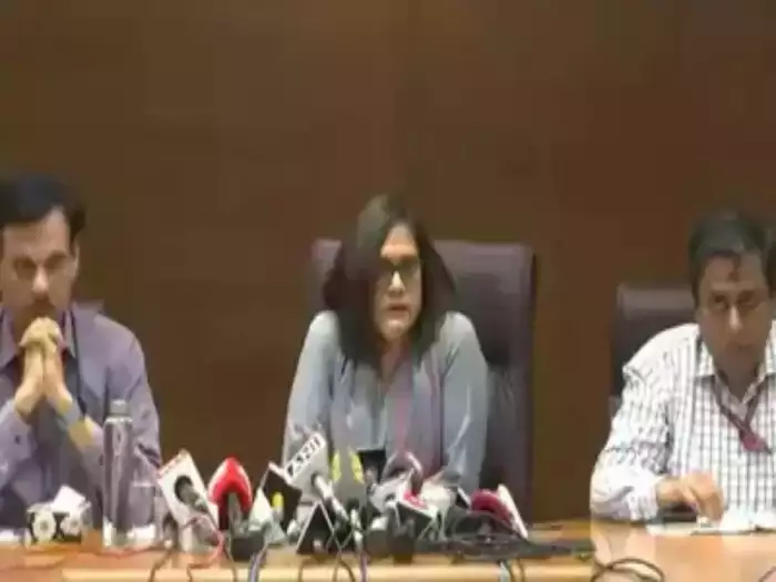 కోరమాండల్ ఎక్స్ప్రెస్ మాత్రమే ప్రమాదానికి గురైంది