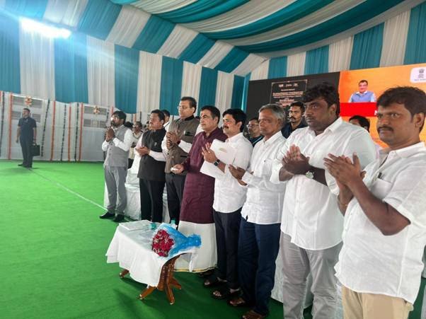 యుపి తర్వాత ఏపీ రహదారులకు ప్రాధాన్యత.. గడ్కరీ