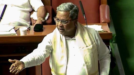 చిక్కుల్లో కన్నడ సీఎం సిద్దరామయ్య