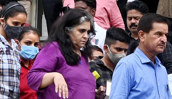 తీస్తా సెతల్వాద్ కు గుజరాత్ హైకోర్టు షాక్