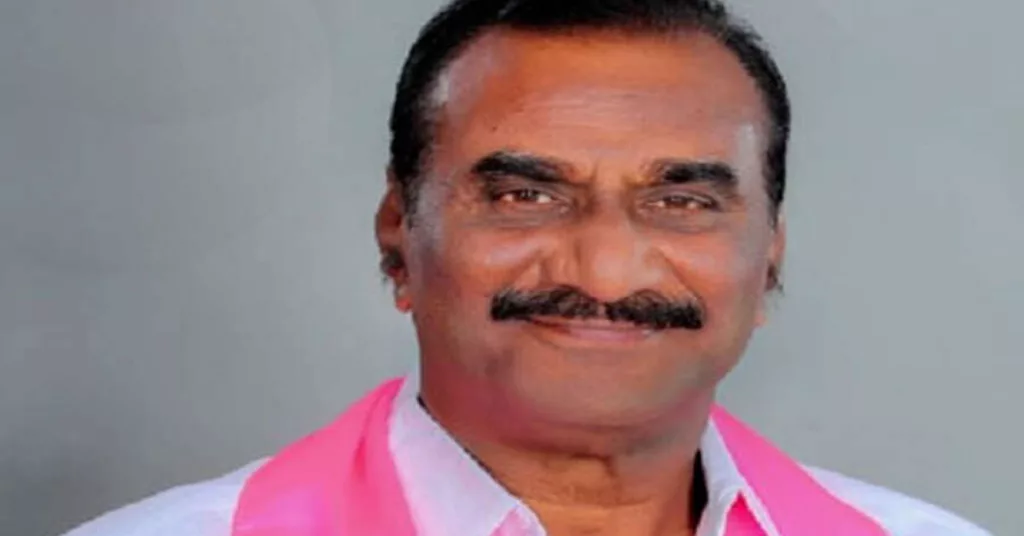 బీఆర్ఎస్ ఎమ్మెల్యే వనమాపై అనర్హత వేటు