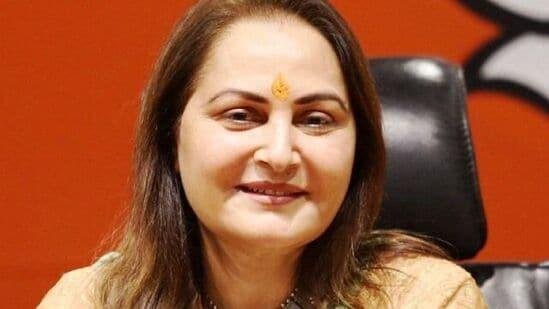 జయప్రదకు ఆరు నెలల జైలు శిక్ష