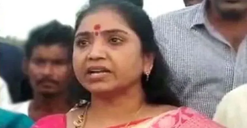 బిఆర్ఎస్ ఎమ్యెల్యే అజ్మీరా రేఖా నాయక్ రాజీనామా..?