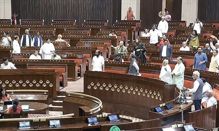 మహిళా రిజర్వేషన్ బిల్లుకు రాజ్యసభ ఆమోదం