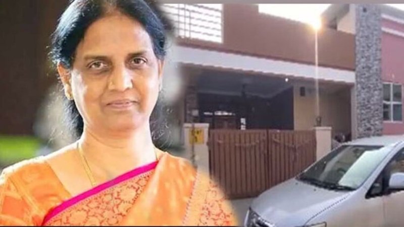 సబితా ఇంద్రారెడ్డి సన్నిహితుల ఇళ్లల్లో భారీగా డబ్బు పట్టివేత