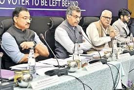 ఎన్నికల నిర్వహణలో తప్పులు లేని ఓటర్ల జాబితా కీలకం