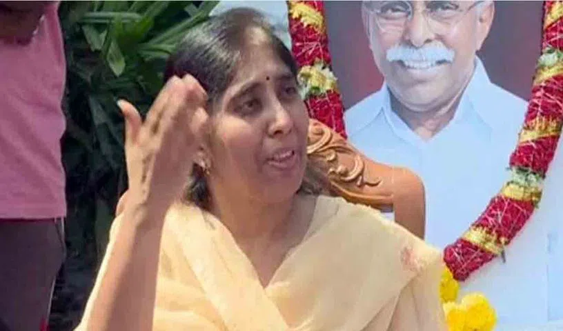 కడప నుండి కాంగ్రెస్ అభ్యర్థిగా సునీతా రెడ్డి!