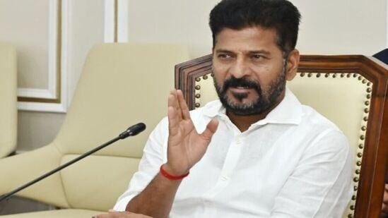 ఓటుకు నోటు కేసులో సీఎం రేవంత్ రెడ్డి హాజరు కాకపోవడంపై కోర్టు ఆగ్రహం