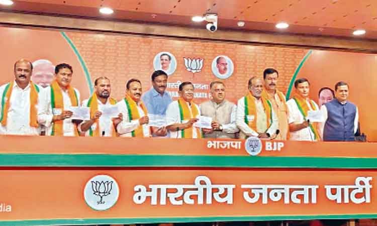 తెలంగాణా బీజేపీలోకి నలుగురు బీఆర్ఎస్ కీలక నేతలు !