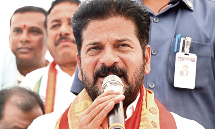 పదేళ్లలో వందేళ్ల విధ్వంసం: సిఎం రేవంత్రెడ్డి