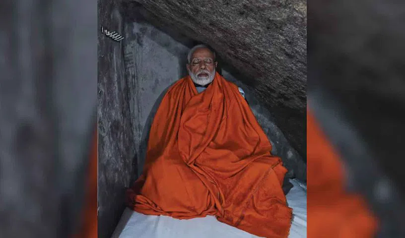 కన్యాకుమారిలో ప్రధాని మోదీ ధాన్యం