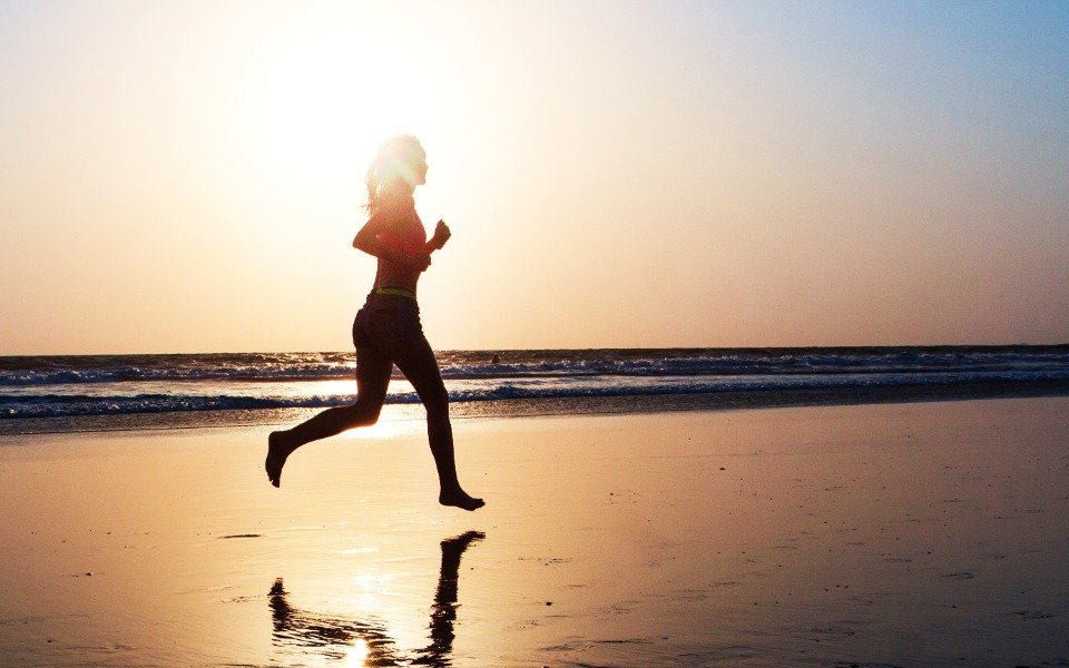 శారీరక శ్రమకు దూరంగా సగం మంది భారతీయులు