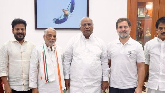 తిరిగి కాంగ్రెస్ పార్టీలో చేరిన కే కేశవరావు