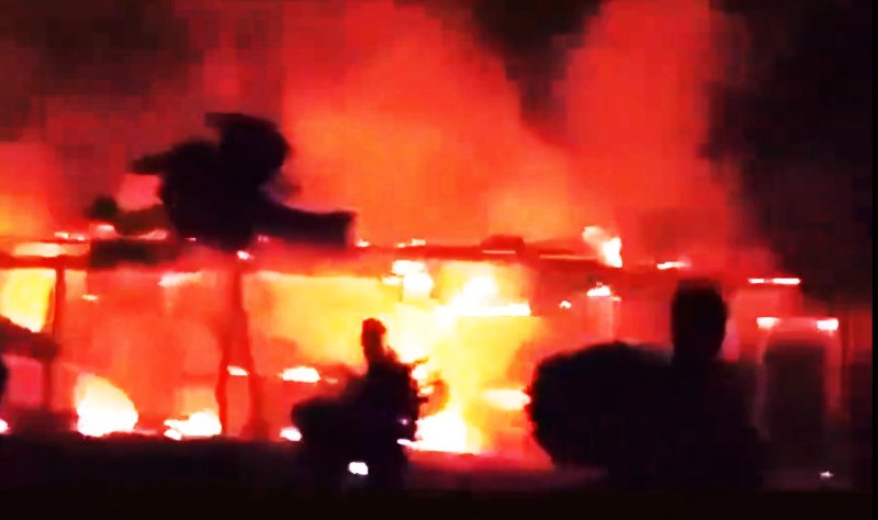 బంగ్లాదేశ్ లో కొనసాగుతున్న గందరగోళం