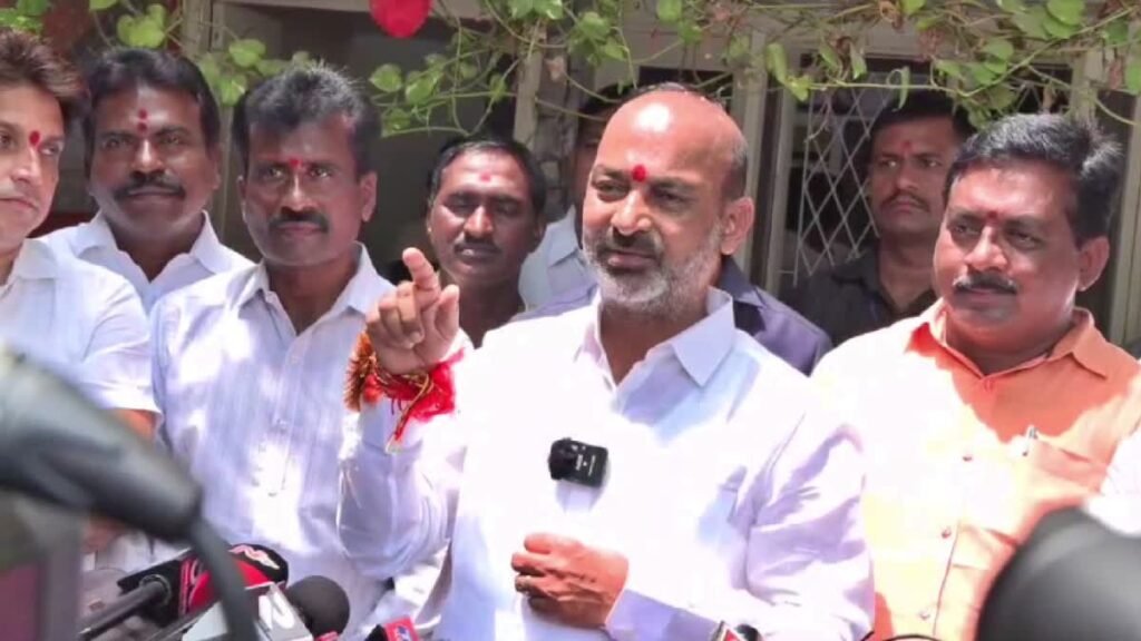 రుణమాఫీపై బండి సంజయ్ శ్వేతపత్రం డిమాండ్