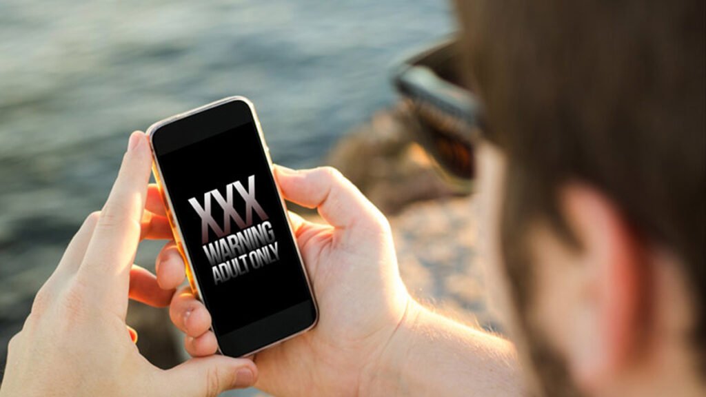 చైల్డ్ పోర్నోగ్రఫీ ఏ రూపంలో ఉన్నా నేరమే